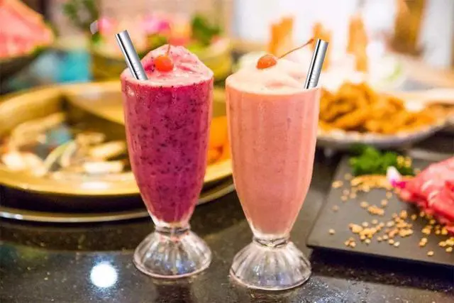 Alt view image 6 of 7 - Reusable Boba Straws Extra Wide 12mm Bubble Tea Smoothie Milkshakes Jumbo Slushy Straws Angled Tip Stainless Steel Metal Drinking Straw with Carry Bag Cleanning Brush Silver 2PCS