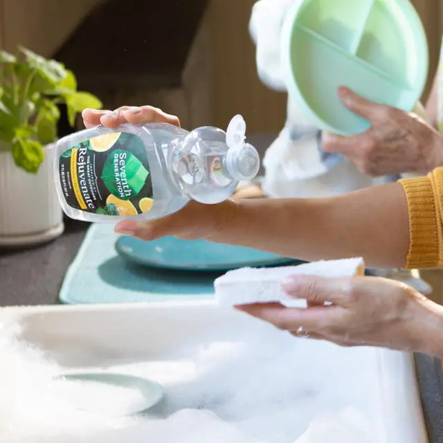 Alt view image 5 of 7 - Hand Dish Liquid Yuzu Basil Rejuvenating 19 fl oz