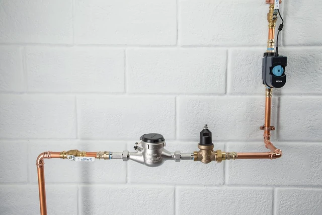 Alt view image 5 of 6 - Moen 920-003 Flo Smart Water Monitor and Shutoff 25-ft Extension Cable