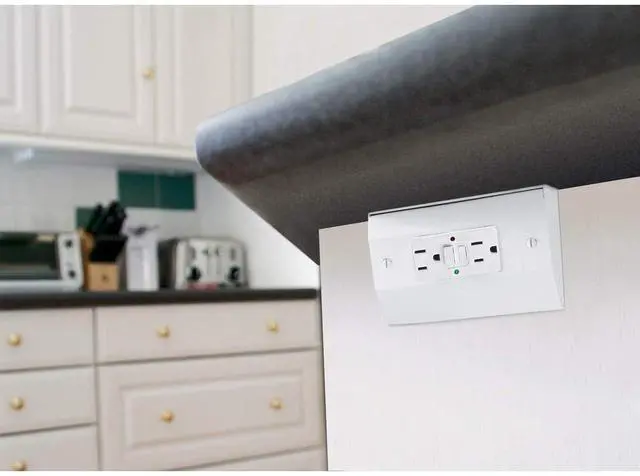 Alt view image 2 of 7 - Hubbell Wiring Systems RU100W tradeSELECT Metal Under Cabinet/Counter Power Distribution Slim Fit Box, 5.57" Length x 3.40" Width x 1.55" Height, White