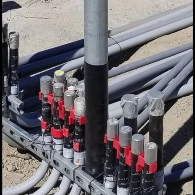 Alt view image 5 of 7 - Rack-a-Tiers Slammers Rigid/PVC Conduit Spacer- 50 Pack (1") (35100.RCS)