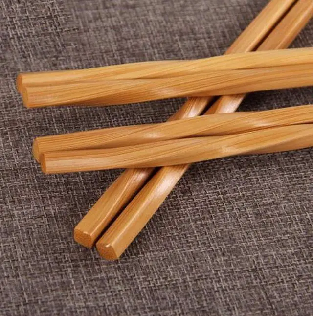 Main image of 3650, 2 Pack of 5-Pair Bamboo Chopsticks Set, Reusable Natural Wooden Chopsticks Twisted Design, Japanese Chinese Korean Style Wood Chop Sticks, Dishwasher Safe, 9 Inches