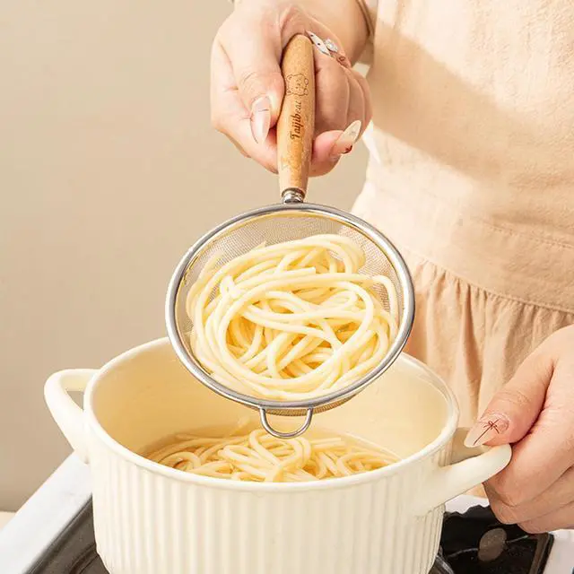 Alt view image 7 of 7 - 1 Pack Fine Mesh Strainer whit Hanlde,40 Mesh Stainless Steel Kitchen Strainer for Sifting, Draining Pasta, Straining Juice and Egg Whites