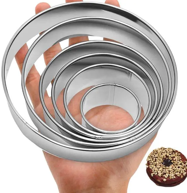 Main image of 6 Pcs Stainless Steel Round Cookie Cutter Set (2, 3, 3.5, 4, 5, 6 Inch),Multi-Size Circle Cutters for Baking Biscuits, Donuts, Sandwiches & Flan,Durable Metal Biscuit Cutters for Kitchen Pastry Crafts