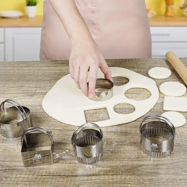 Alt view image 6 of 6 - 4 Pieces Stainless Steel Cookie Cutter Set 2.25inch, 2.75inch, 3.25inch,3.5inch Biscuit Plain Edge Round Cutters Sizes Shape Molds GIFT PACKAGE