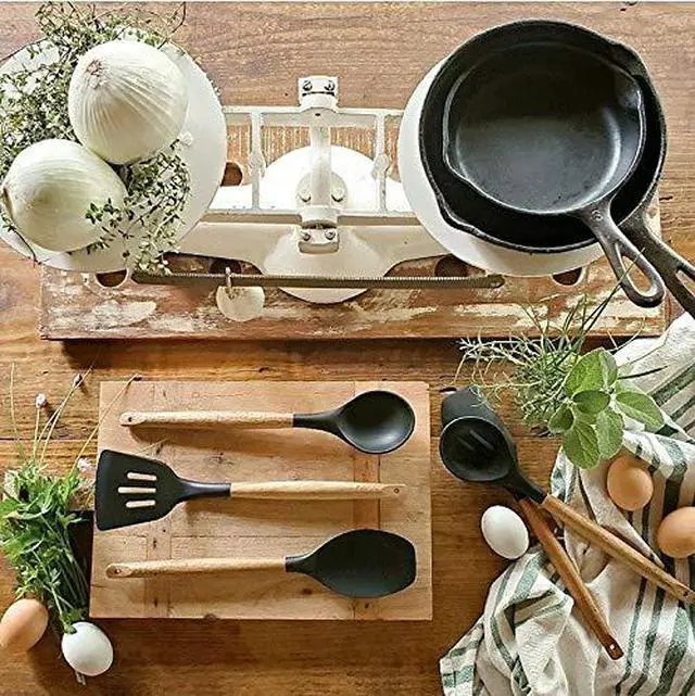 Alt view image 5 of 7 - Kitchen Utensils Set, Silicone Cooking Utensils Set,Non-Stick Silicone Spatula Set with Natural Acacia Hard Wood Handle, 5 Piece, Upgraded Thickened Cookware
