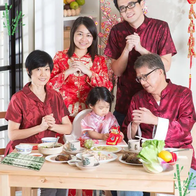 Alt view image 4 of 6 - 200 Pairs Bamboo Chopsticks Disposable Sleeved and Separated Chop Sticks Quality Chopsticks Disposable UV Treated (Bamboo)