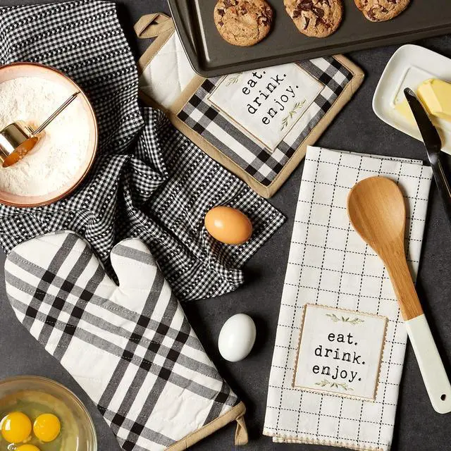Alt view image 6 of 7 - Home Sweet Farmhouse Kitchen Collection, Potholder/Oven Mitt/Dishtowel Set, Black, 4 Count