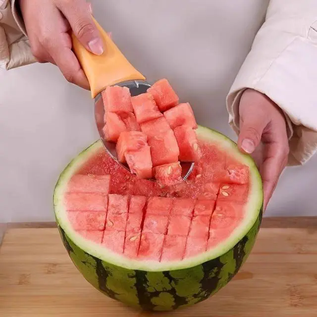 Alt view image 5 of 7 - Mango Splitter Spoon, Stainless Steel Fruit Scoop and Peeler Tool for Mango, Avocado, and Watermelon, Kitchen Utensil for Avocado Slicer Divider, 8.27"x3.15"x0.79" (3)