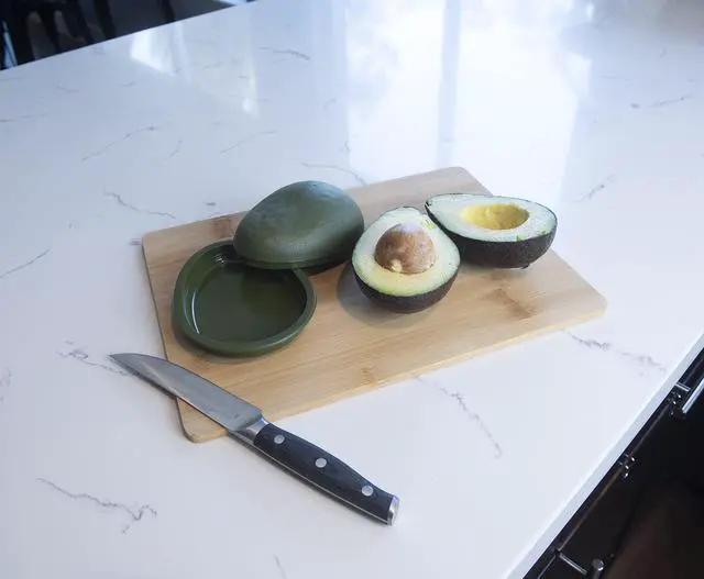 Alt view image 3 of 6 - Fresh Pod Avocado Keeper Storage Container
