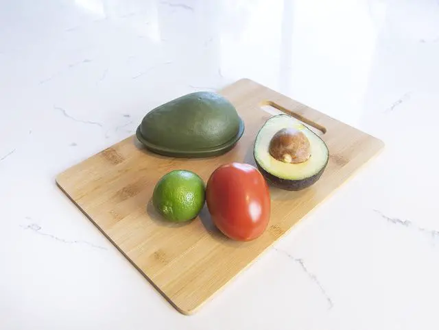 Alt view image 6 of 6 - Fresh Pod Avocado Keeper Storage Container