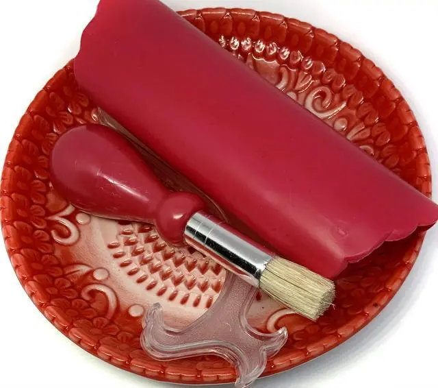 Alt view image 7 of 7 - All-in-one Premium Ceramic Garlic Grater Plate 4-Piece Set - Red Embossed Design and Style - For Garlic, Ginger, Chocolate, and more! - Comes with 5.25" Plate, Peeler, Brush, and Stand
