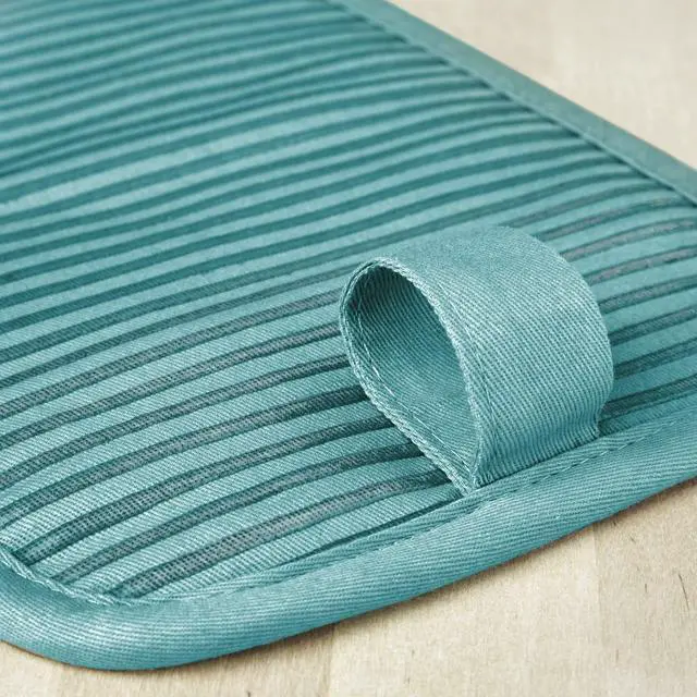 Alt view image 3 of 6 - Beacon Two-Tone Non-Slip Pot Holder Set, Aqua Sky, 7"x10", 2 Piece