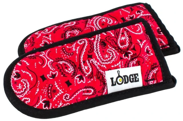 Main image of Fabric Hot Handle Holder (Pack of 2) - Machine Washable Hot Handle Holder Designed for Traditional Lodge Cast Iron Products - Reusable Heat Protection Up to 350° - Bandana