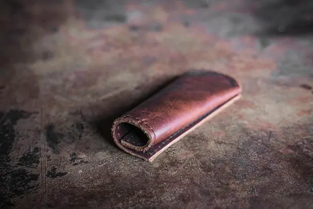 Alt view image 3 of 7 - Leather Cast Iron Pan Handle Cover (Standard 4.5")