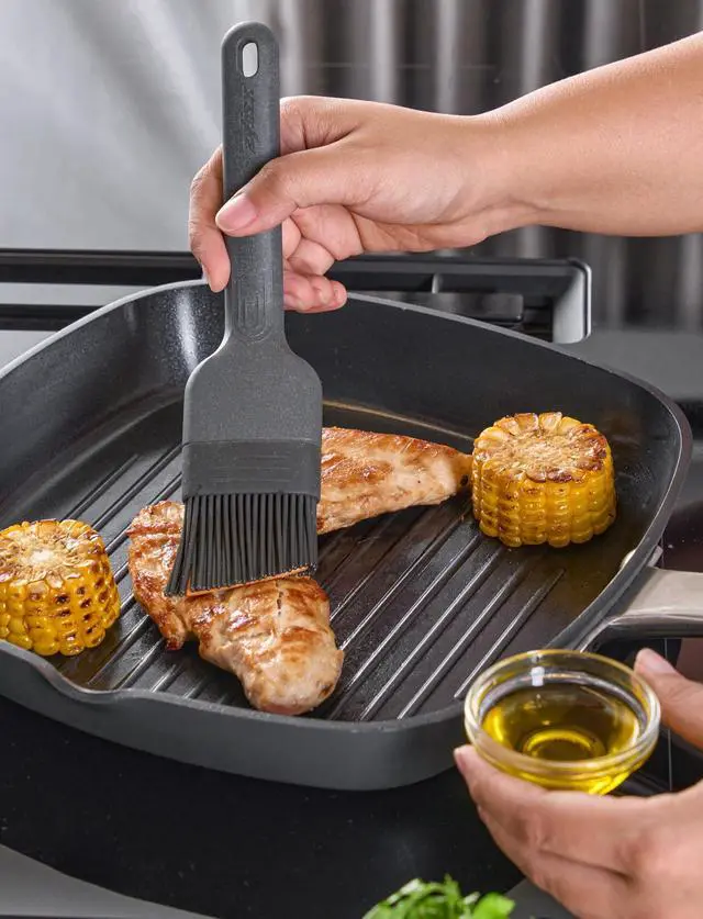 Alt view image 3 of 7 - Silicone Basting Brush - Heat-Resistant Non-Shedding Bristles with Center Grid for Better Coverage - Curved Handle, Eco-Friendly Wheat Straw Grip Ideal for Grilling & Baking - Dishwasher Safe