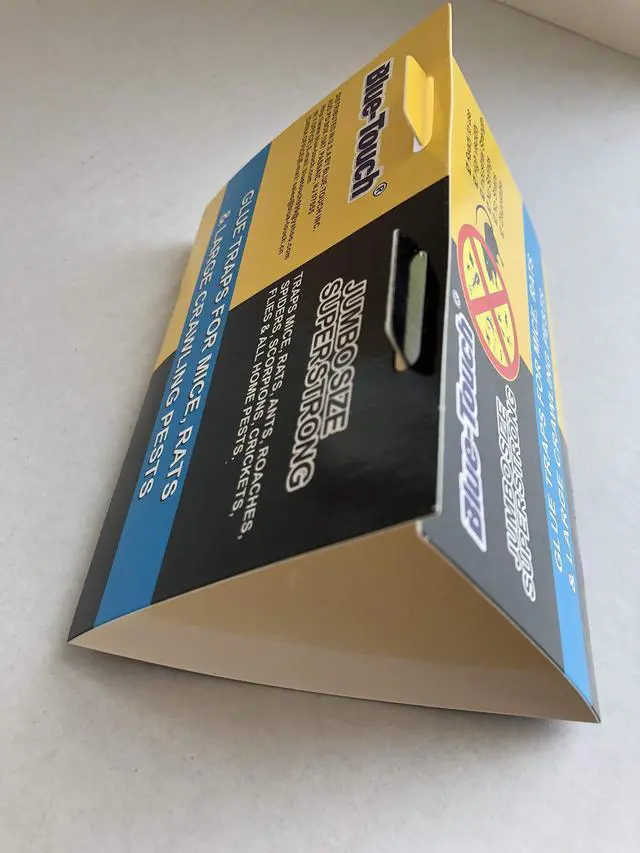 Alt view image 3 of 5 - Extra Large Strong Rats Glue Traps, Peanut Butter Scented Glue Boards for Mouse,Rats, mice, Snakes and Crawling pests
