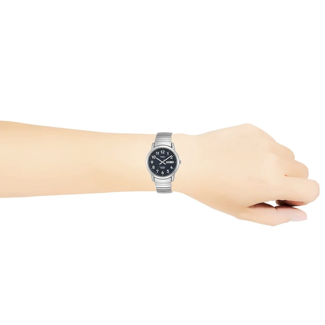 Alt view image 4 of 5 - Men's Easy Reader 35mm Day-Date Watch Silver-Tone Case Blue Dial with Silver-Tone Expansion Band