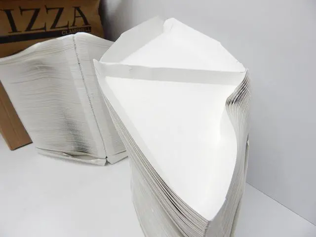 Alt view image 6 of 6 - SCT white pizza clamshells, 9.25 x 9 x 1.69, white, paper, 400/carton