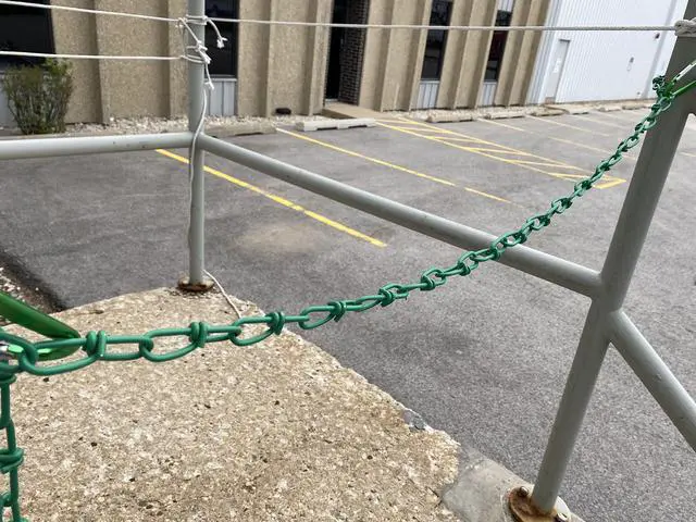 Alt view image 3 of 4 - 2/0 Double Loop Chain Made in USA, Powder Coated Steel Chain for Swing, Playground Equipment, Gates, Porch Swing Set, Pet Tie-Outs, and Home Improvement, 255lbs Capacity (Green 200ft Box Packing)