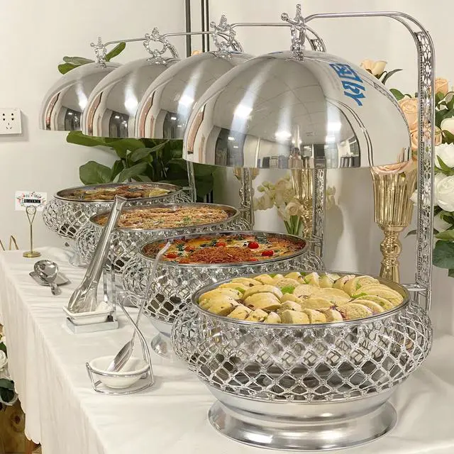 Main image of 6QT Silver Party Wedding Table Setting Food Warmer Golden Fancy Elegant Cheffing Dishes with Hanging Lid Gold Chaffing Dishes (Silver, 6L)