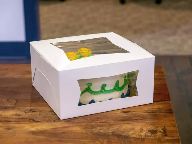 Alt view image 6 of 6 - 24343 Paperboard White Window Bakery Box, 12" Length x 8" Width x 2-1/4" Height (Case of 200)
