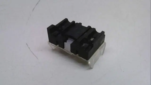 Alt view image 2 of 3 - Allen Bradley 800T-Xa - Pack of 6 - Series D Contact Block 800T-Xa - Pack of 6 - Series D