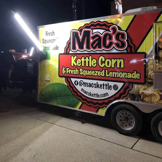 Alt view image 3 of 4 - Food Truck Service Area Light Single 5 Foot Pole 10,000 Lumens