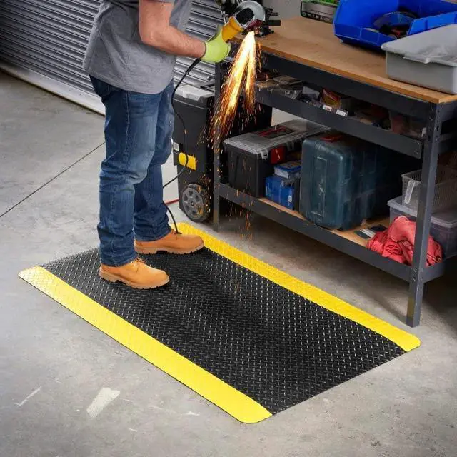 Main image of Anti-Fatigue Heavy Duty Diamond Plate Floor Mat, Commercial Grade Standing Support for Leg & Back Pain, Sponge Base/Solid Vinyl Top Made in USA (7/8" Yellow Border, 3' x 5')
