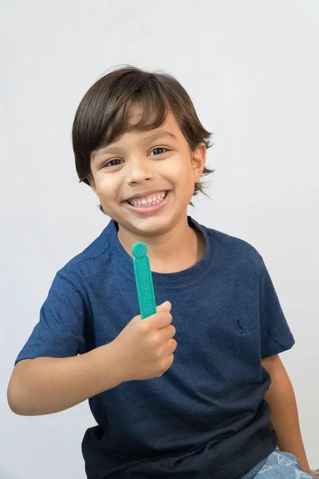Alt view image 6 of 6 - Animal Jr. Model - Tutti-Frutti Flavored Tongue Depressors - 6 Packs containing 40 Units Each