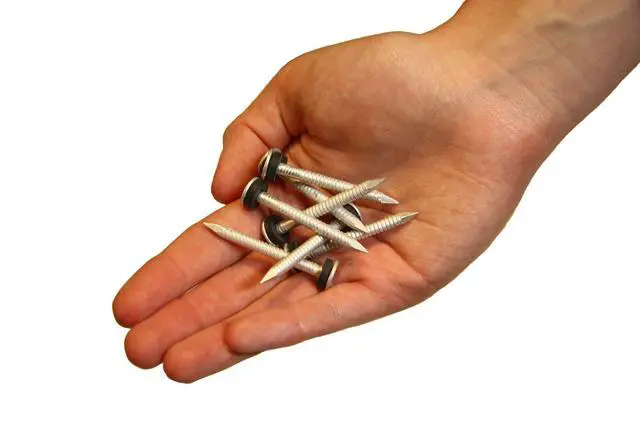Alt view image 3 of 3 - 1 3/4" Aluminum Ring Shank Nails (x4000)