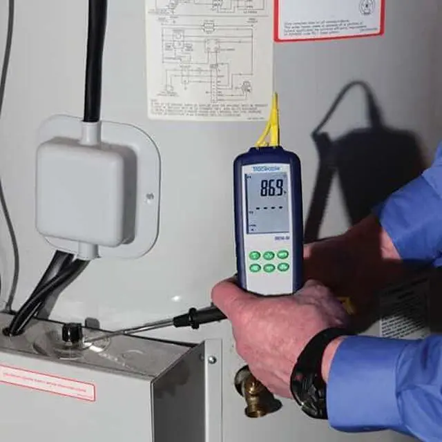 Alt view image 2 of 2 - Dual-Input Data Logging Thermocouple Probe Thermometer, Type K/J