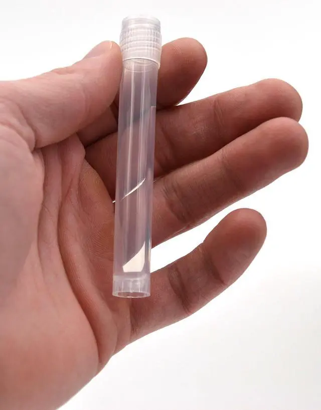 Alt view image 2 of 3 - 500PK Plastic Storage Vials, 5mL - Screw Top - Polypropylene
