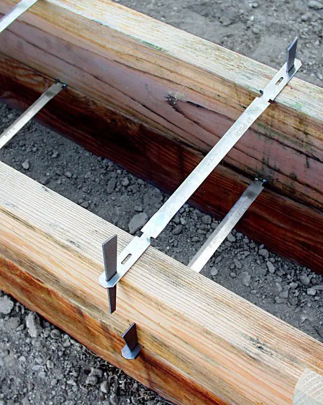 Alt view image 4 of 6 - WT6 Wedge Tie for 2X Formboard, 6-in. Thick Walls (250-Qty)