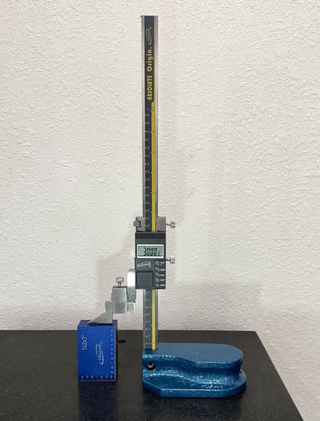 Alt view image 6 of 6 - 12"/300mm Electronic Digital Height Gage, Absolute Reading, in/mm/Fractional Reading, IP54 Protective Rating, #35-630