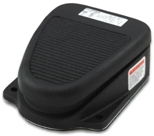 Main image of 635-S Clipper Foot Switch, Electrical, Single Pedal, Momentary, DPDT, Single Stage, No Guard, Black