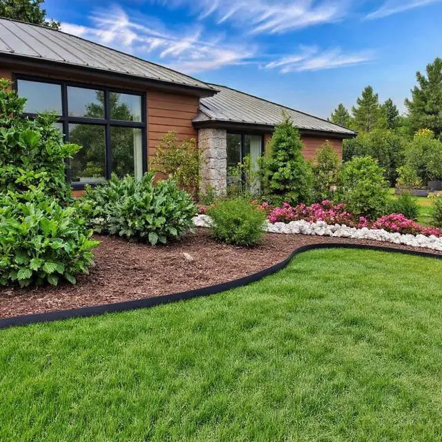 Alt view image 4 of 6 - Landscape Edging - 10" inch Depth (40 feet)