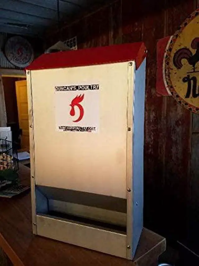 Alt view image 2 of 6 - Space Saving Mountable Steel Poultry Feeder (Front Feed, Front Loading)