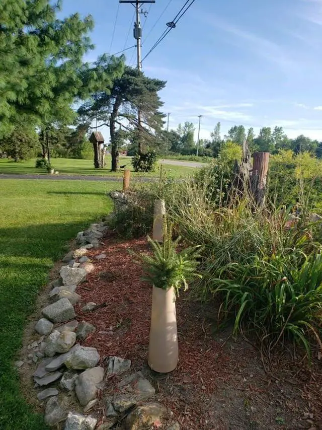 Alt view image 5 of 6 - Seedling Shelter (5)