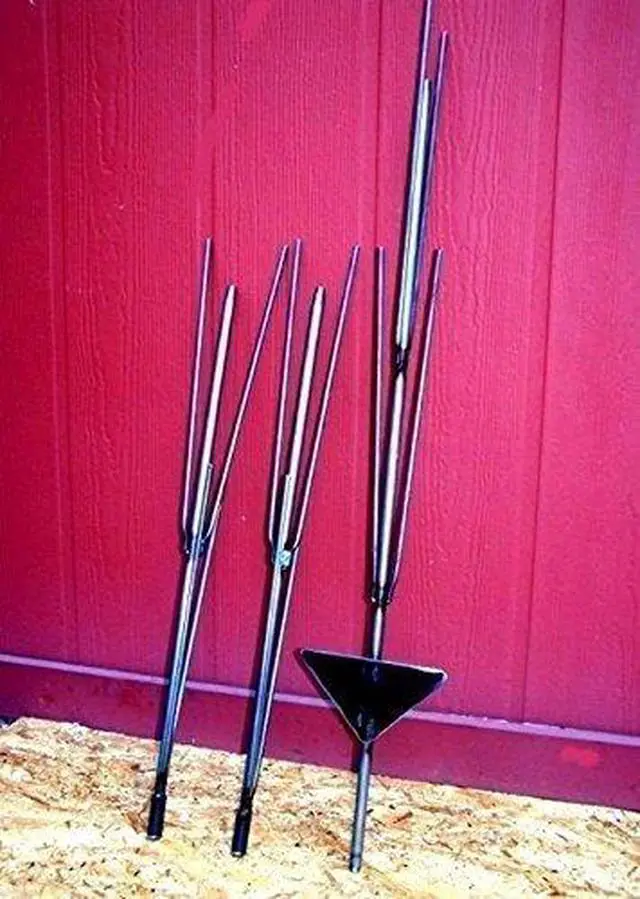 Alt view image 3 of 4 - USA Made - Southern Classic Garden 13 Wine Bottle Tree ~ 6 Feet ~ Our Most Popular Southern Wine BottleTree Decor