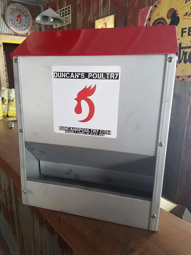 Alt view image 4 of 6 - Duncans Poultry 30 LB Space Saver Wall Feeder