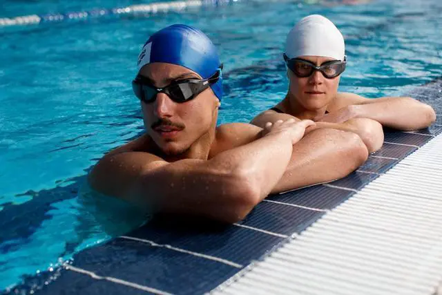 Alt view image 6 of 7 - Unisex Adult The One Swim Goggles for Men and Women Watertight Fit Orbit-Proof Seals Anti-Fog Coated Non-Mirror Lens, Smoke/Grey/Black