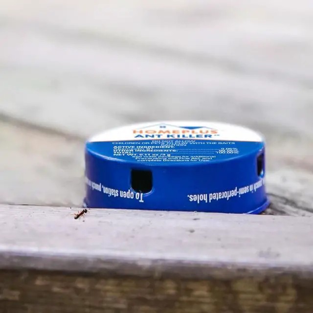 Alt view image 3 of 7 - Ant Bait Traps, Outdoor & Indoor Ant Killer, 4 Metal Stations with 4 Food-Based Attractants, Child-Resistant Design, Formulated with Abamectin B1, Ready-to-Use Bait Station