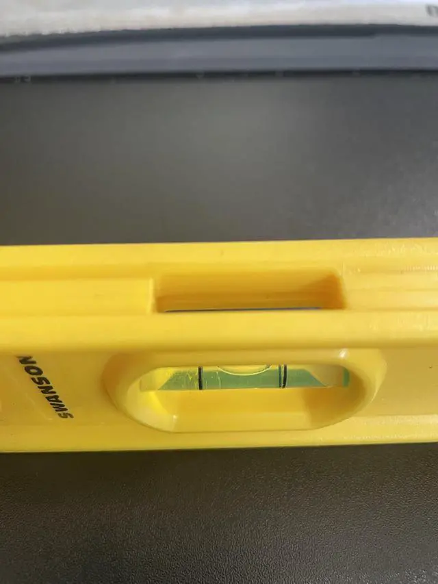 Alt view image 2 of 6 - TL011 9-Inch Speedlite Torpedo Level Yellow