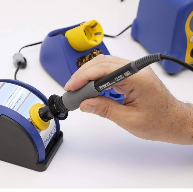Alt view image 7 of 7 - FX8801-01 Soldering Iron with T18-B Soldering Tip (26 V-65 W)