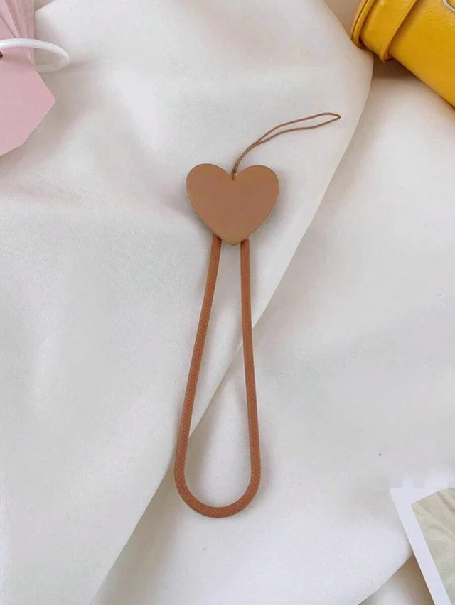 Main image of Bks Heart Shaped Silicone Phone Lanyard Minimalist Luxury Charm for Mother Family Birthday Holiday Gift