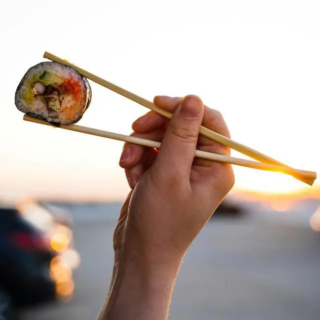 Alt view image 4 of 7 - 8.5 Inch X 25 Pairs Disposable Chopsticks,Simplea and Minimalistic Design,More Size Choices 7"/8.5"/9.5"/12"