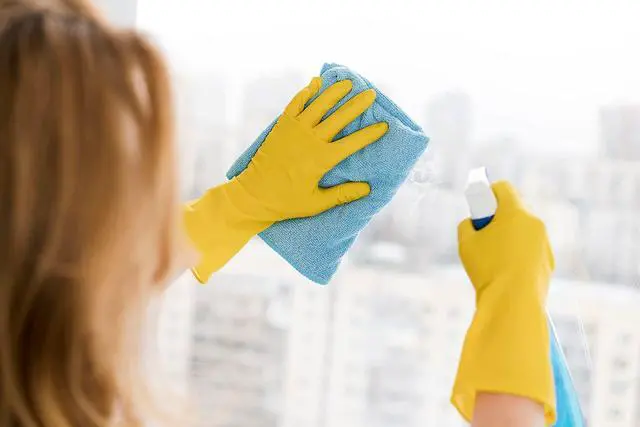 Alt view image 5 of 7 - Pair Cleaning Gloves, Reusable Natural Rubber Dish Gloves, Waterproof Latex Non-Slip Dishwashing Gloves for Kitchen and Household (Large, 1 Pack)