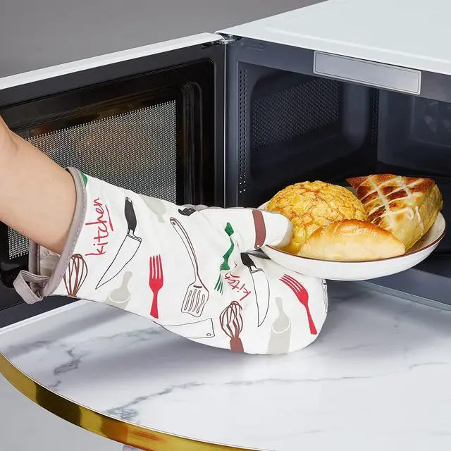 Alt view image 2 of 7 - Oven Mitts and Potholders Dish Towles Set 100% Cotton for Perfect for Gifting, Baking, and Everyday Cooking Durable Heat Resistant for Kitchen and Machine Washable (3-Piece Fork and Knife)