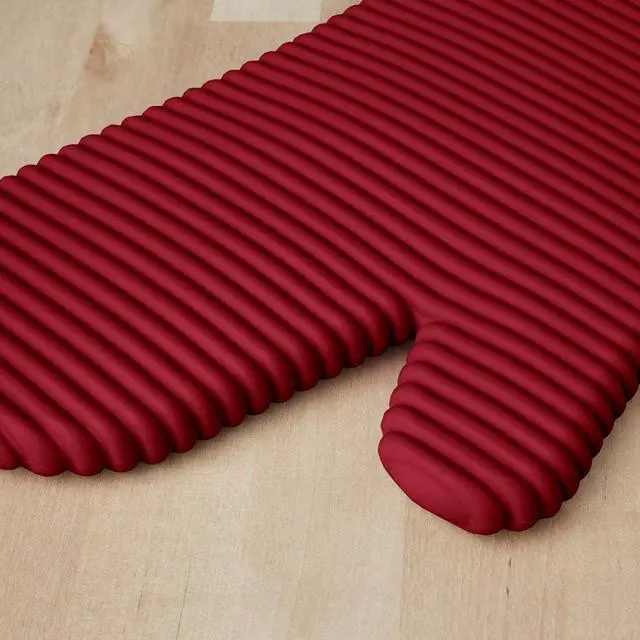 Alt view image 4 of 6 - Ribbed Soft Silicone Oven Mitt 2-Pack Set, 7.5"x13", Smoked Paprika